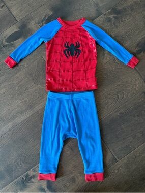 GAP Red & Blue Spider-Man Two-Piece Pajama Set